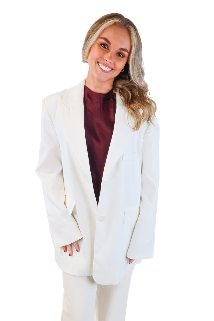 Dissh White Boyfriend Blazer NWT (6; retail $199)