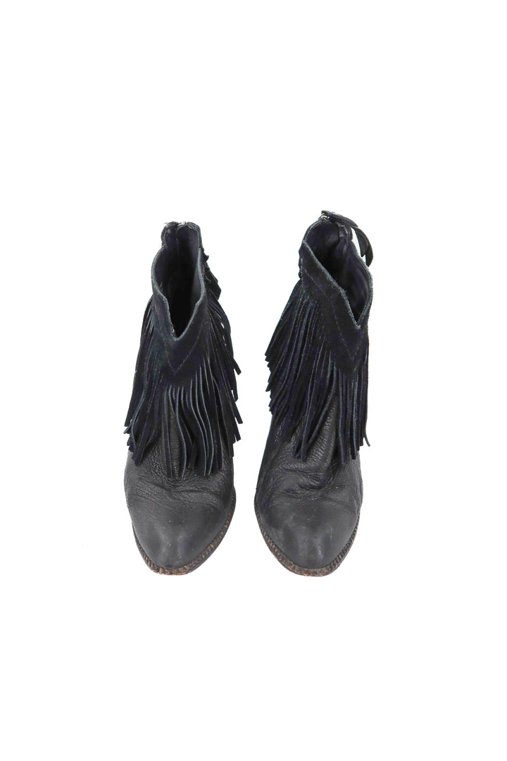 cynthia vincent black fringe booties (8.5)