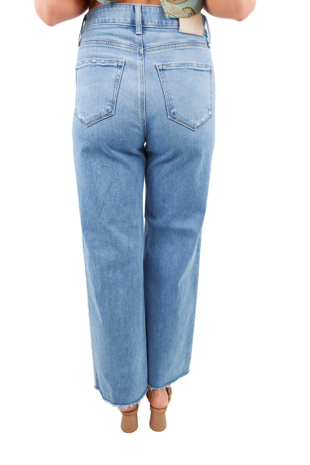 paige front pocket anessa jeans (26; retail $249)