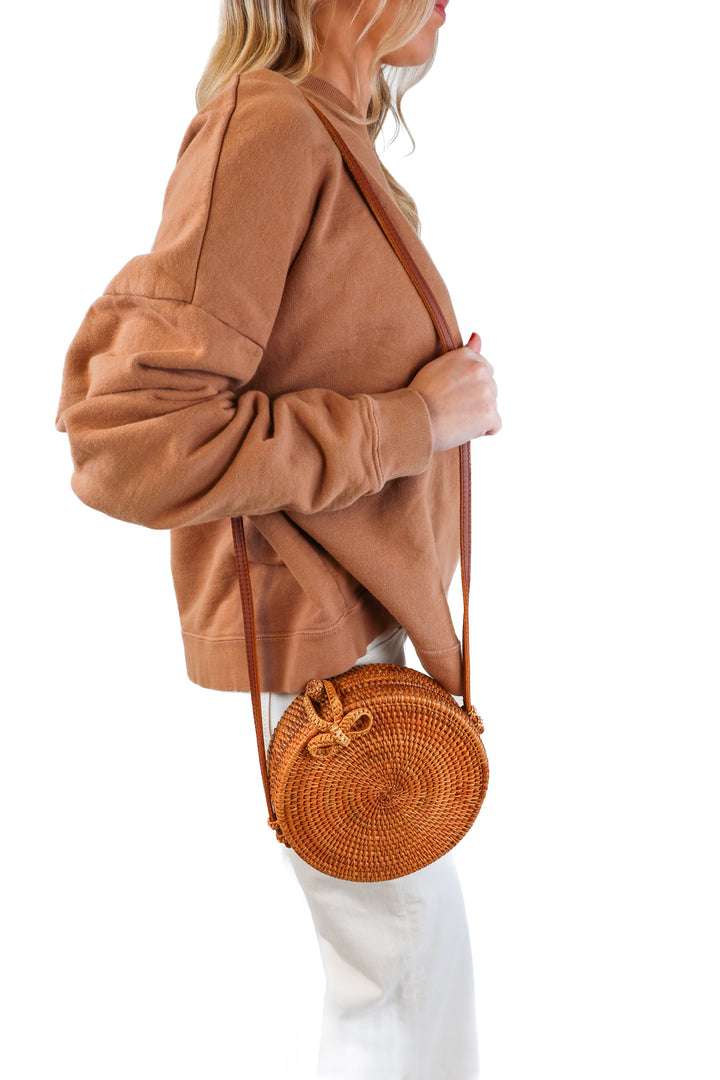 Circle rattan bag