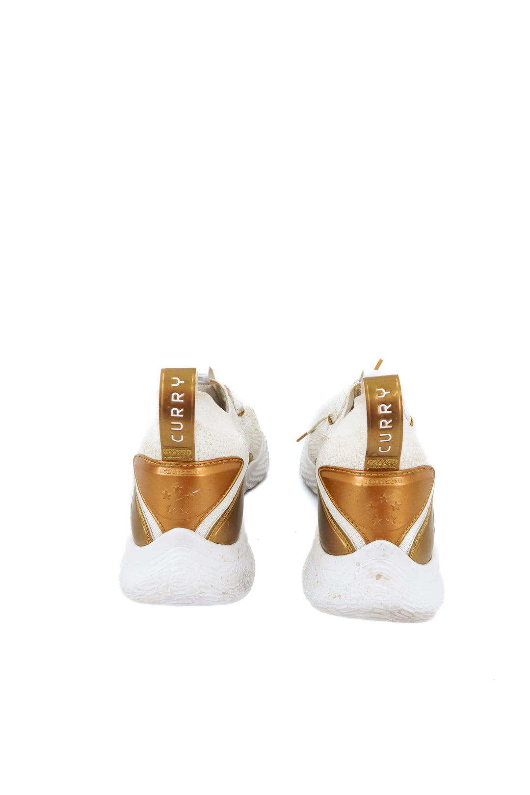 under armour white/gold knit running shoes (9; retail $165)