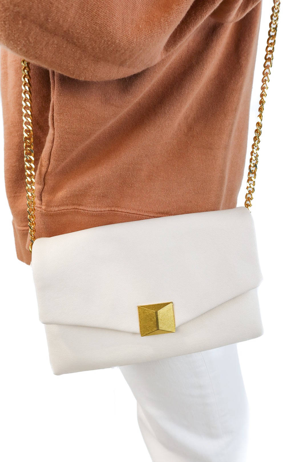 Mng cream/gold faux leather purse (retail $79.99)