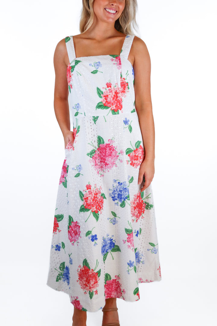draper james white floral crotchet maxi dress NWT (4; retail $168)
