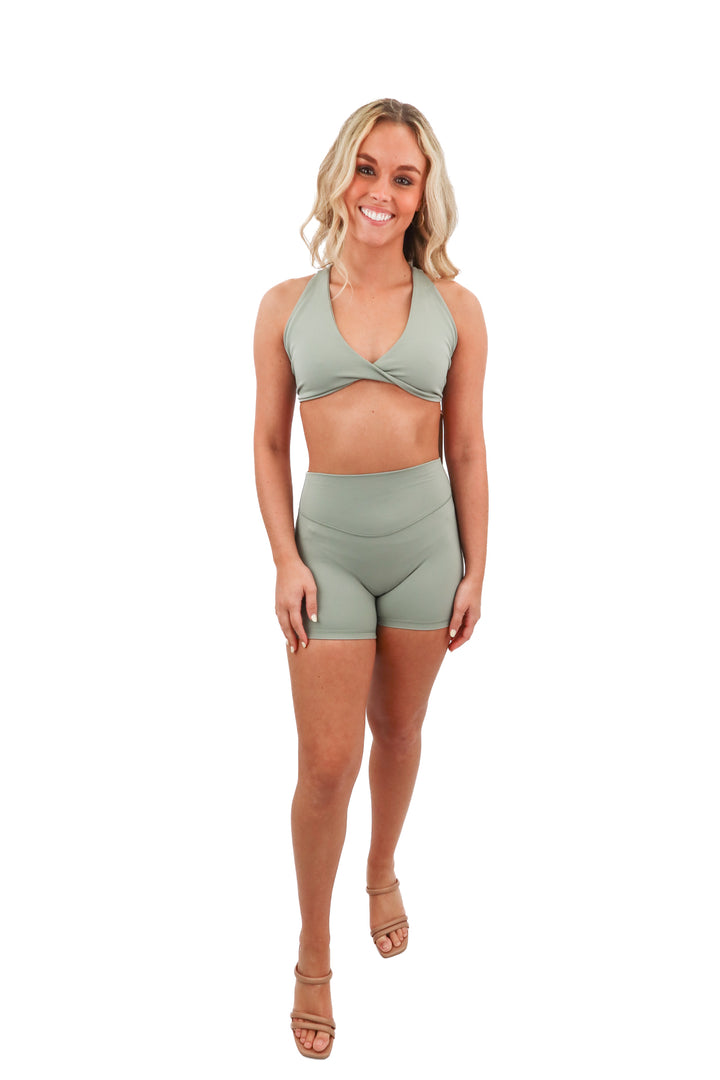 ACTA sage green active shorts set  NWT(S)
