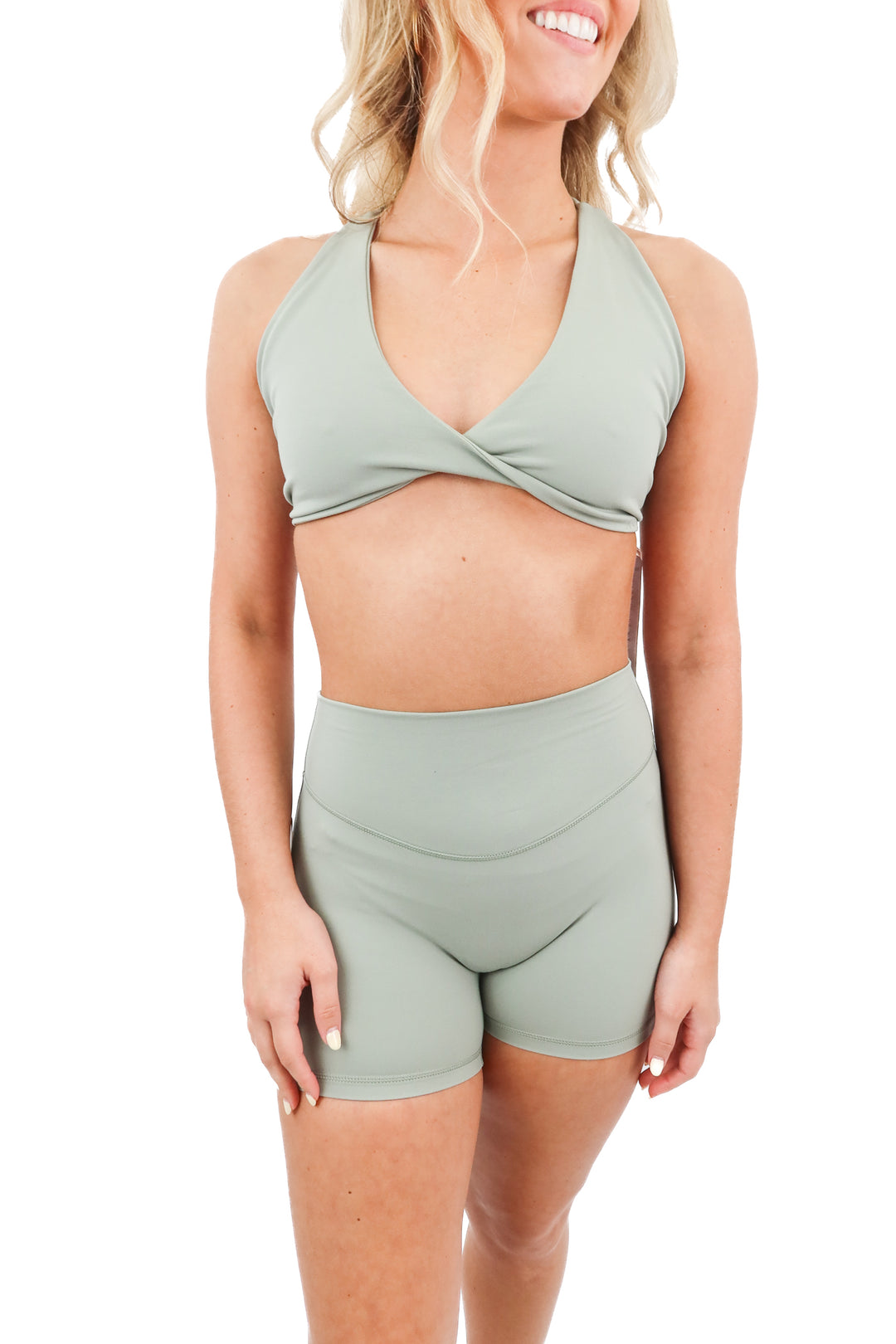 ACTA sage green active shorts set  NWT(S)
