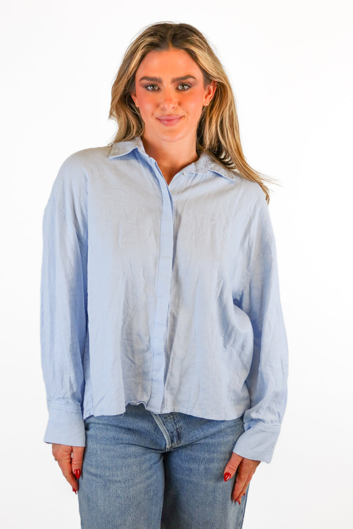 Daily Drills light blue button down (XS/S)