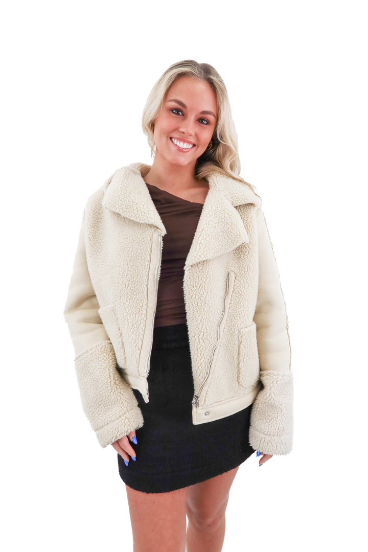 catherine malandrino cream vegan suede and sherpa jacket (s)