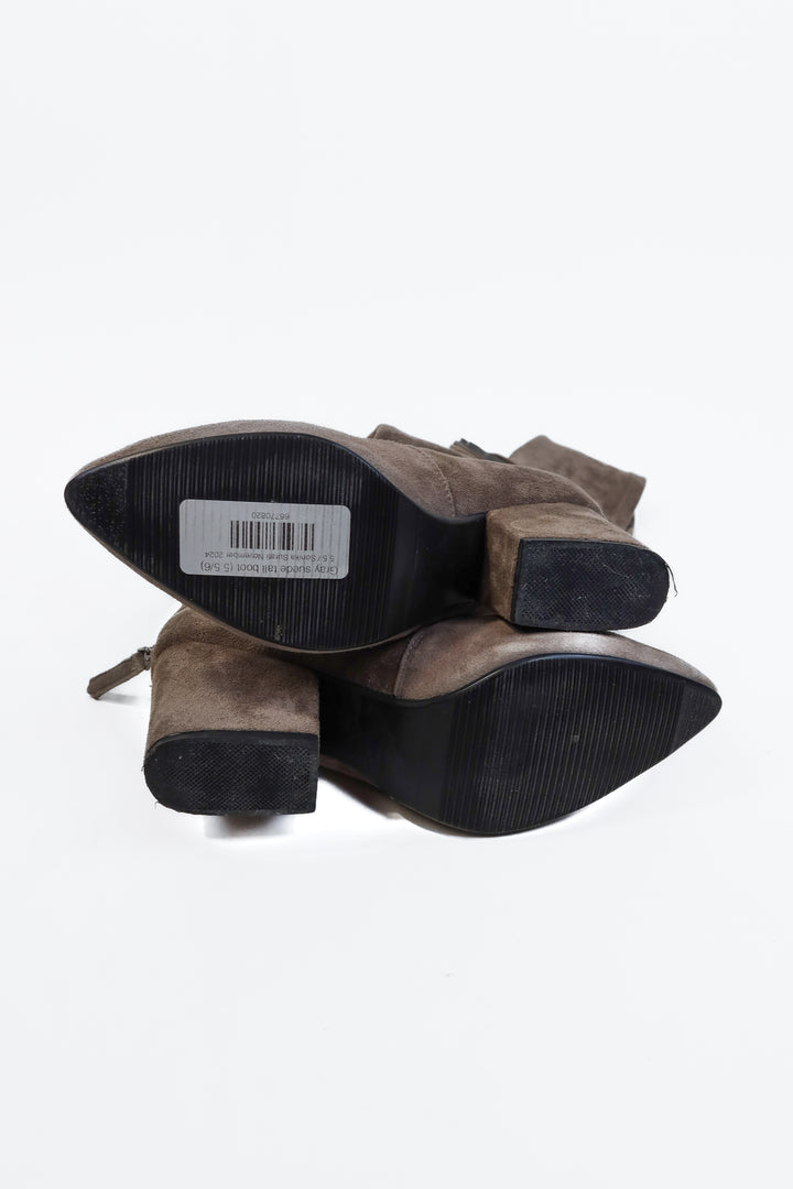 Gray suede tall boot (5.5/6)
