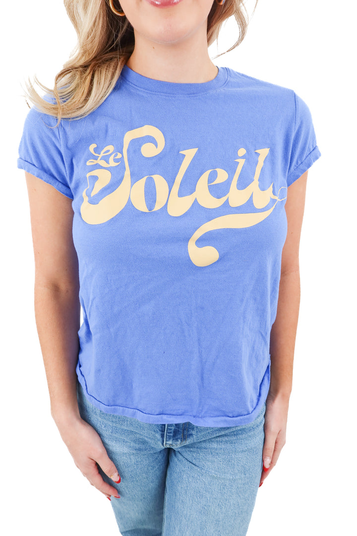 universal threads blue graphic tshirt (s)