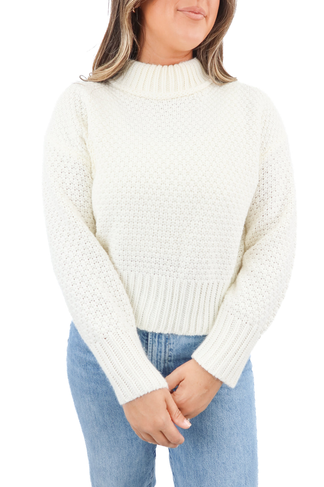 white chunky knit mockneck sweater (s)