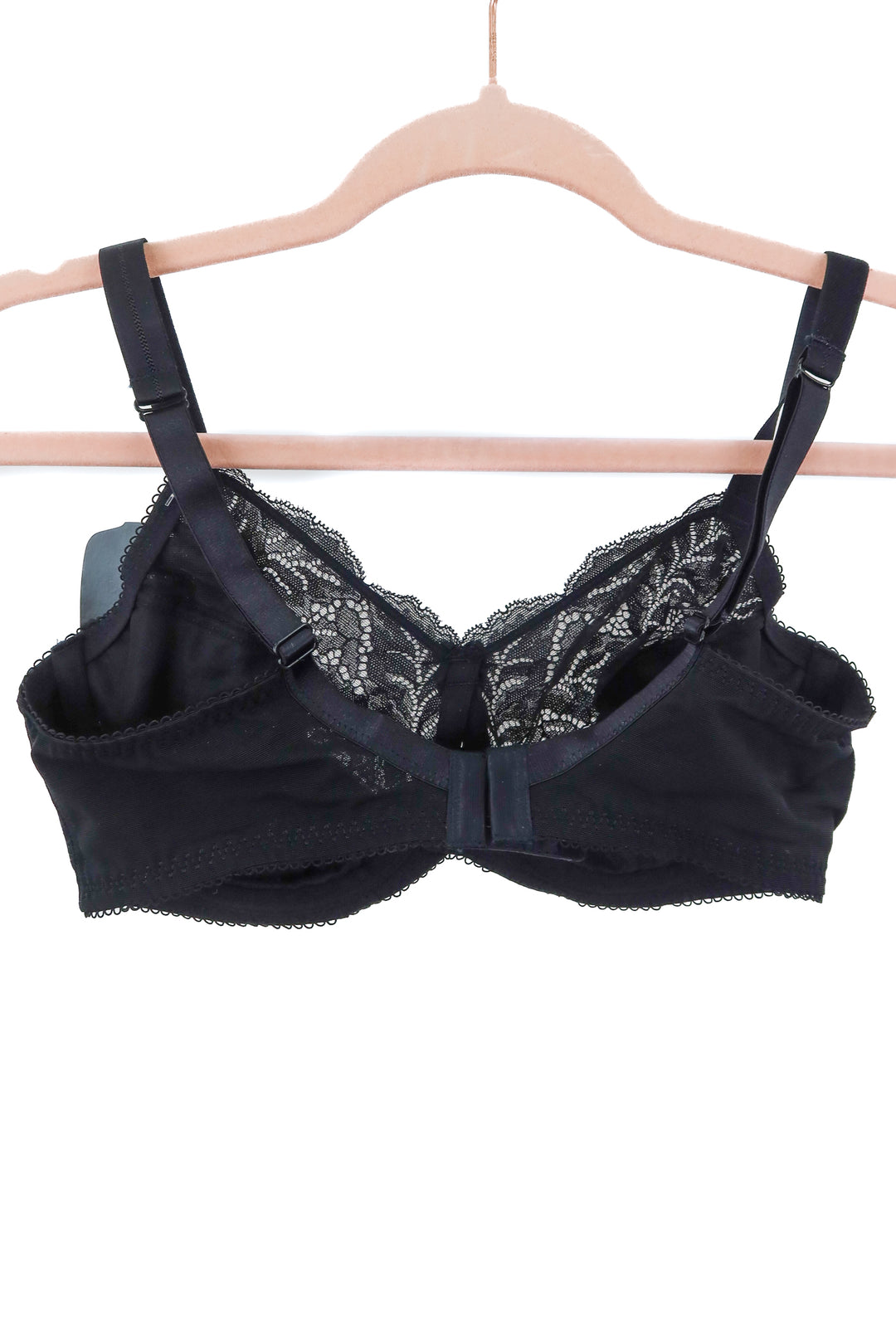 fayreform black lace bra NWT (34D)