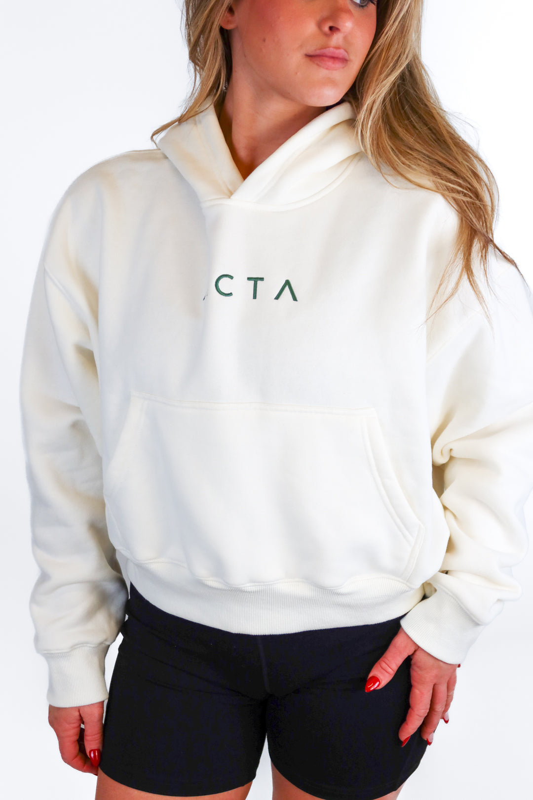 Acta Cream Sweatshirt NWT (L/XL; retail $65)*