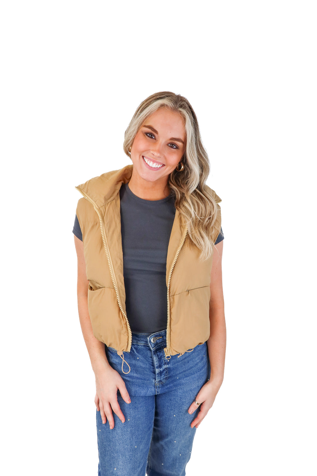 brown cropped puffer vest (m)