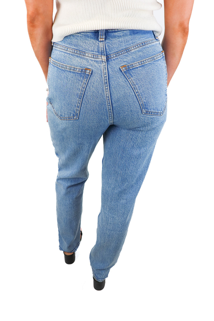 abercrombie & fitch straight ultra high rise light wash jeans (27R; retail $90)