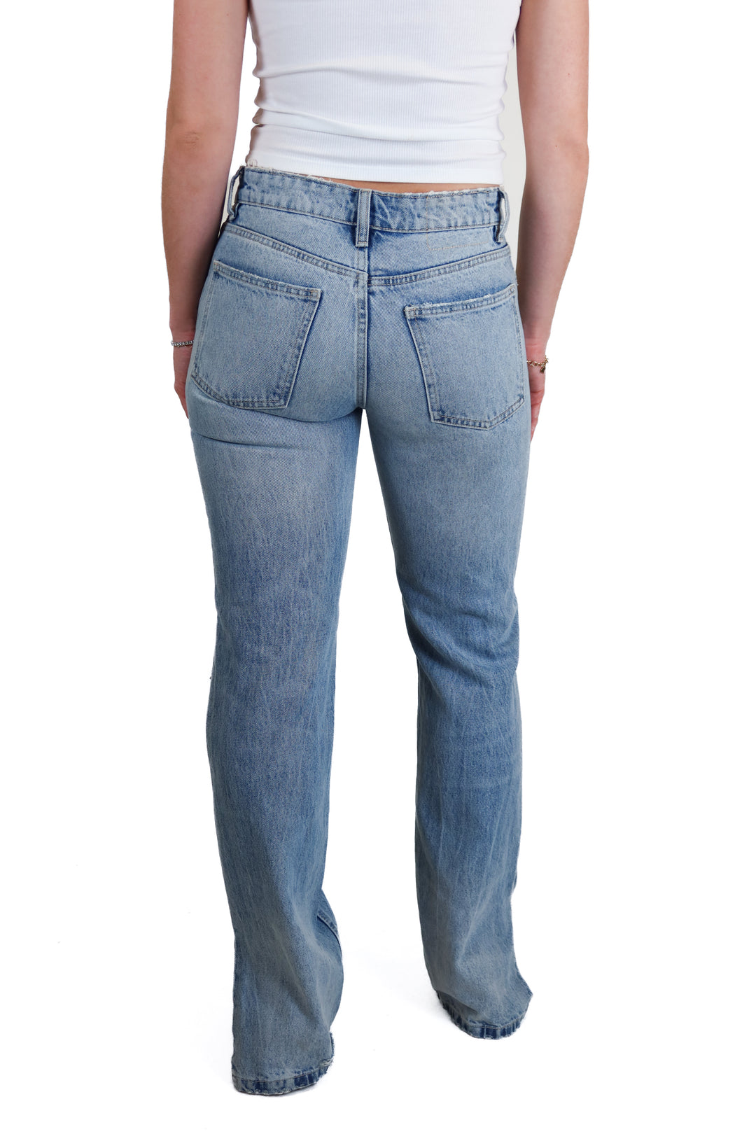 zara light wash straight leg jeans (4)*