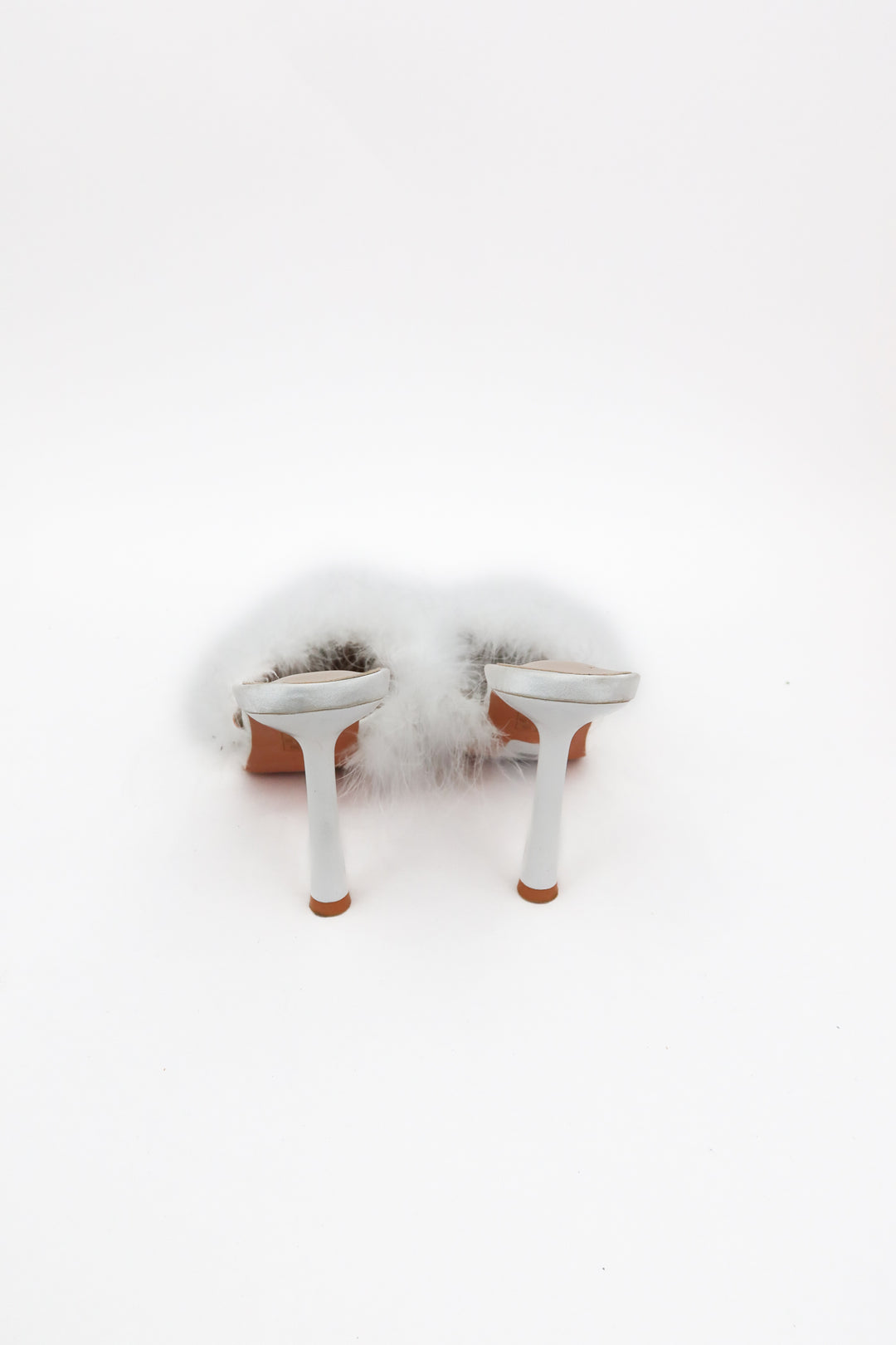 Pretty little thing white feather heels (5; retail $50)