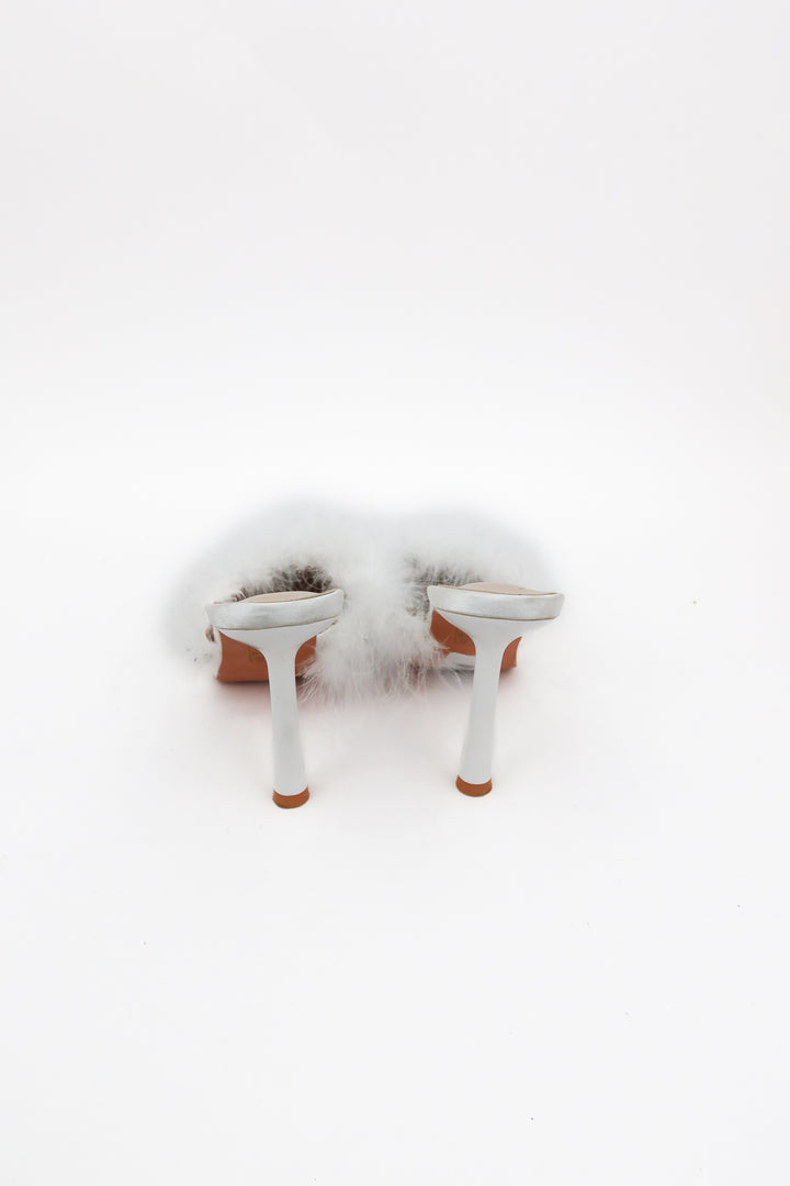 Pretty little thing white feather heels (5; retail $50)