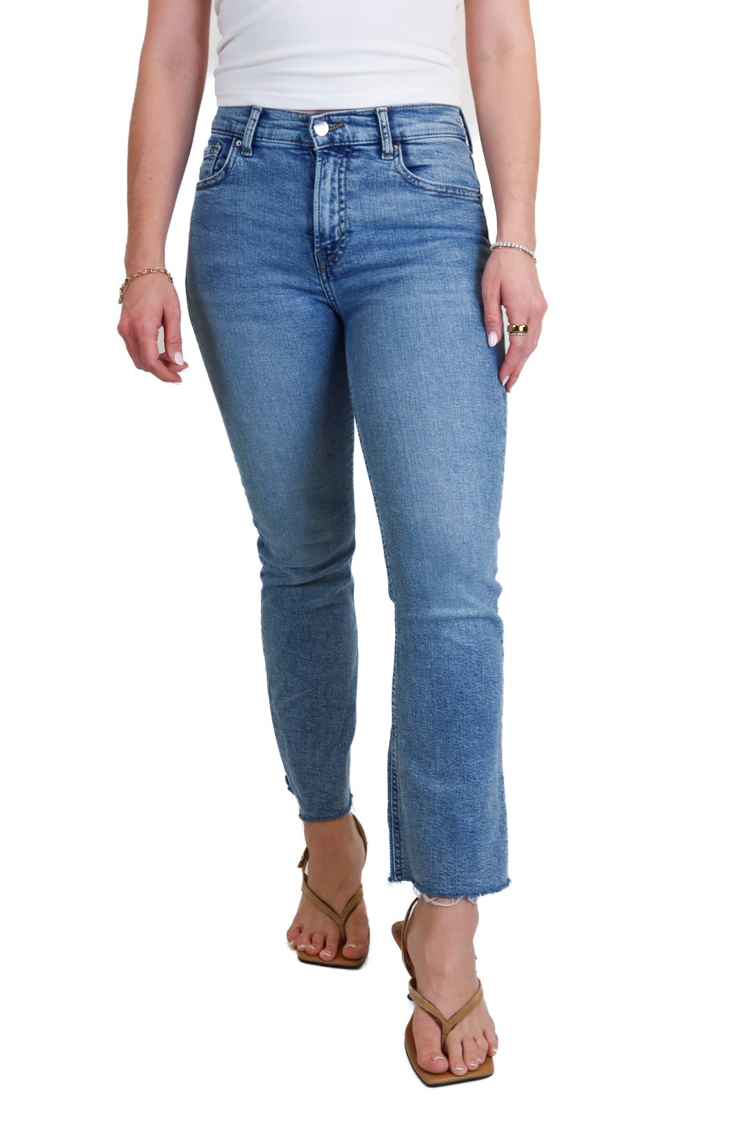 mng denim medium wash crop flare (2)