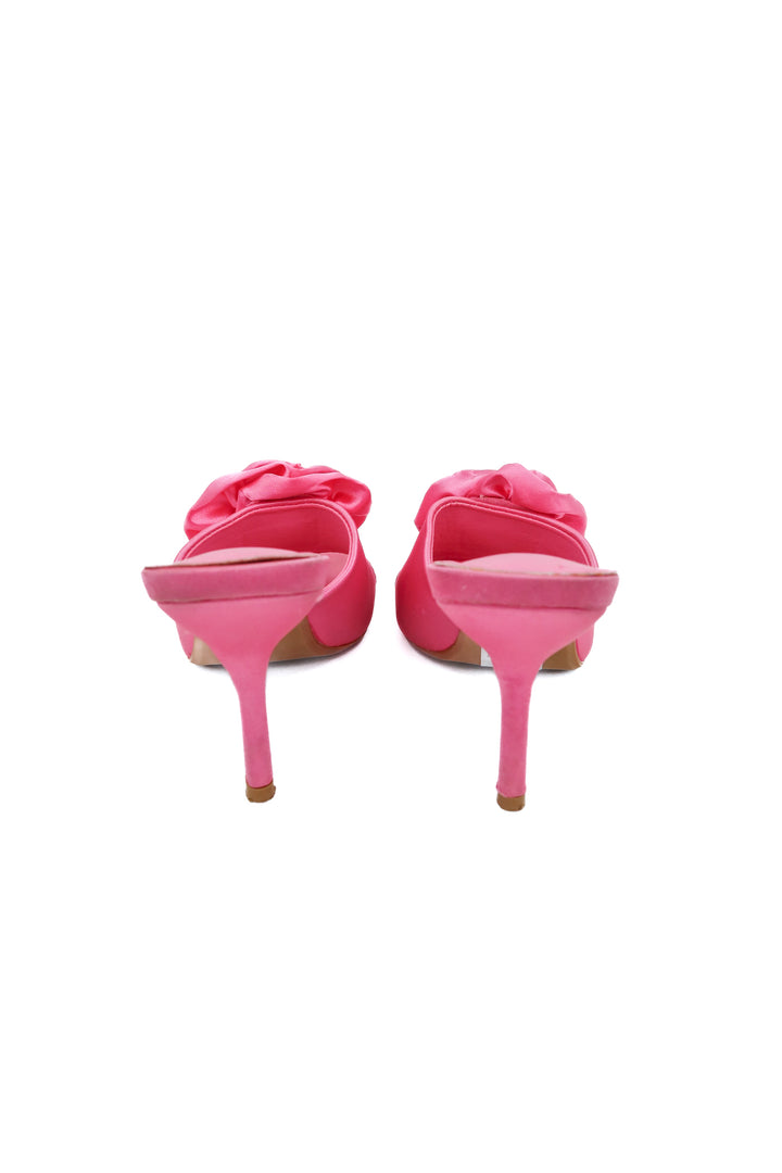 Stephan Paris pink flower heels (38; retail $50)