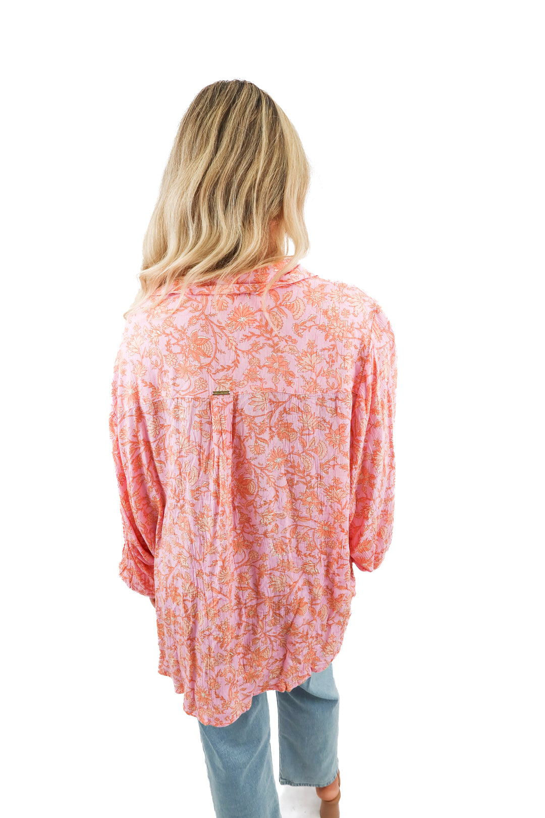 billa bong pink floral button up top (s; retail $70)