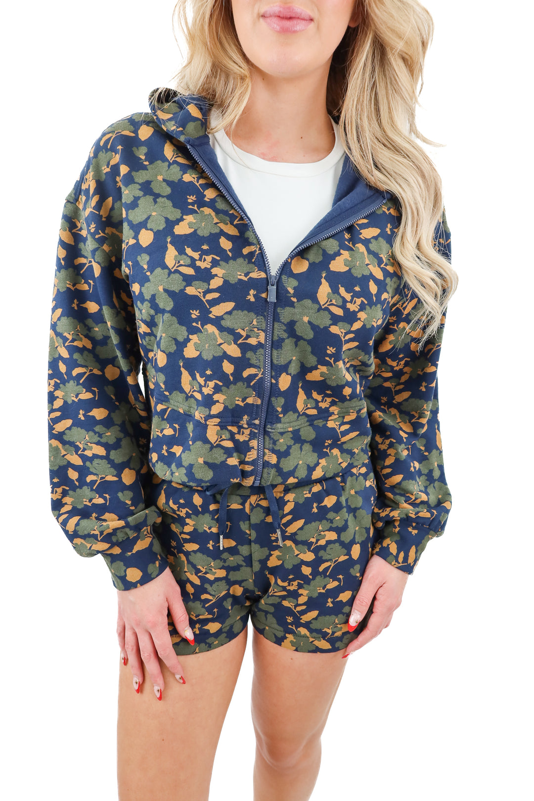 travis mathew navy floral set NWT (xs/s; retail $250)