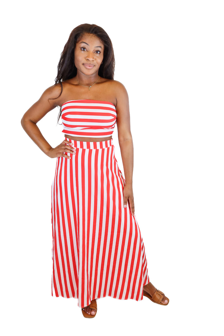 petal + pup red/white striped set NWT (m)