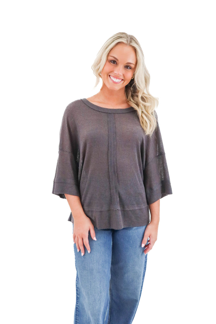 umgee dark grey ribbed tee (m)