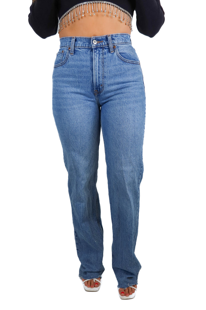 Abercrombie Medium Wash 90s High Rise Relaxed Jean (26/2L)