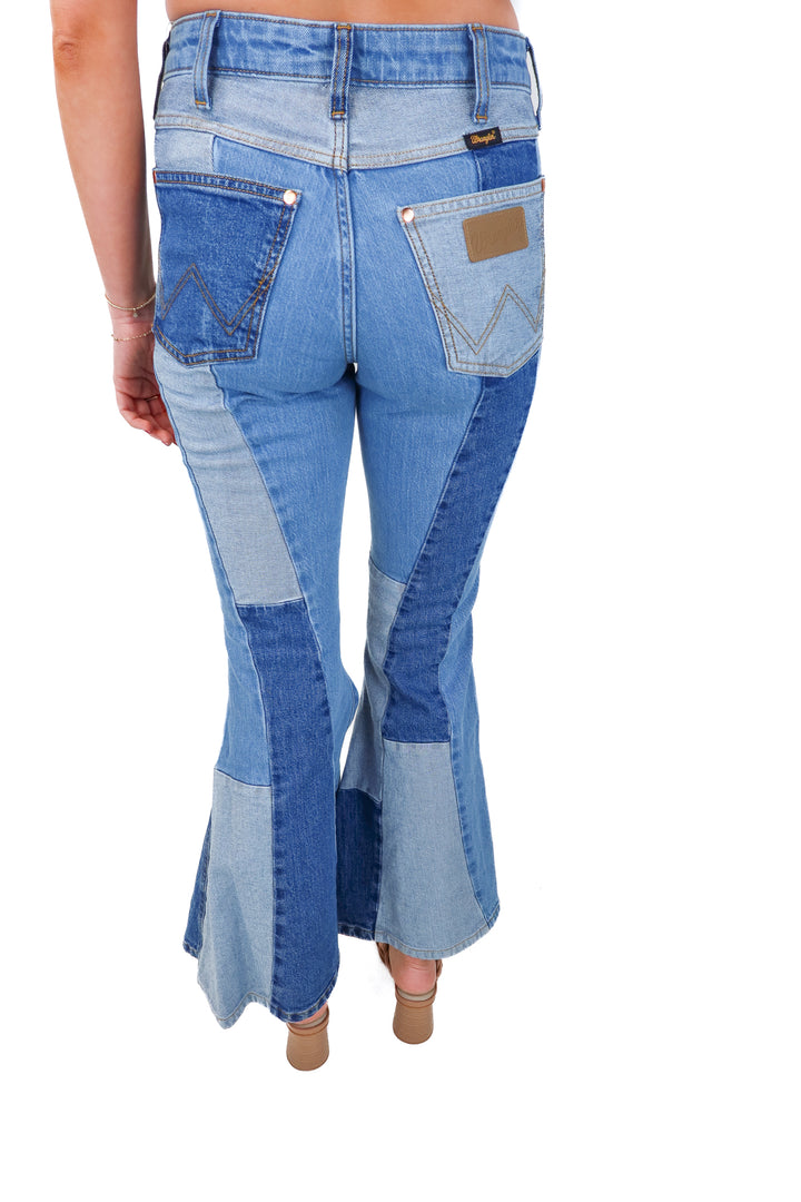 wrangler X lainey wilson jeans (25; retail $125)