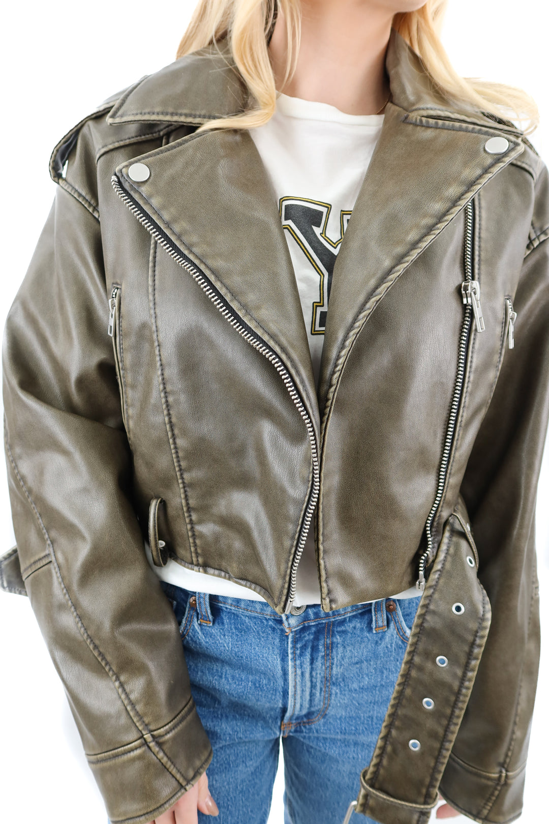 zara green vegan leather belted moto jacket (s; retail $149)