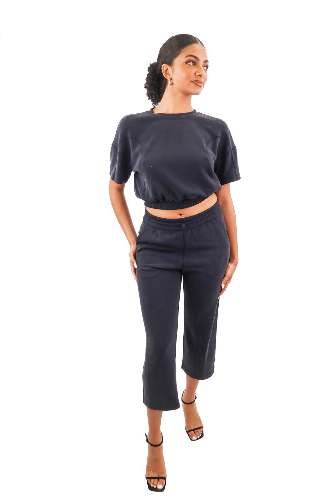 lululemon dark grey lounge set (6; retail $270)