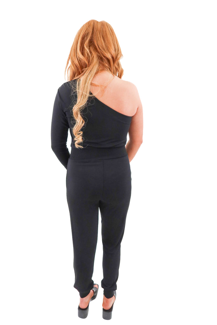 cinq a sept black one shoulder jumpsuit (xs; retail $394)