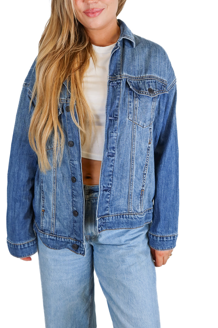 Carly Jean Medium Wash Oversized Denim Jacket (S)