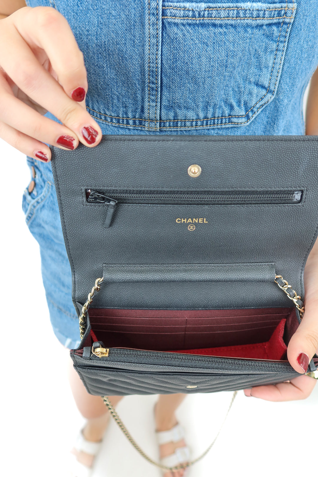Chanel Black Chevron Wallet on Chain
