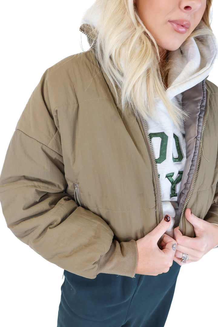 le lis olive green cropped jacket (s)