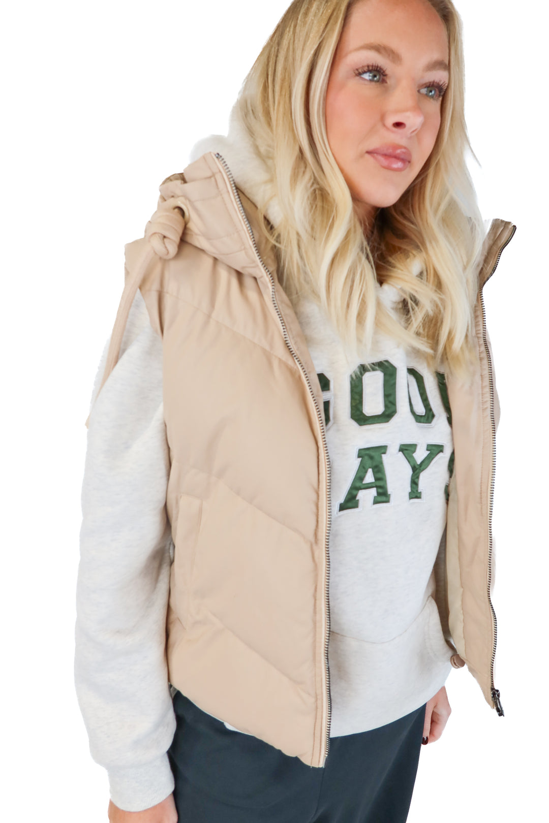 TCEC tan puffer vest (s)