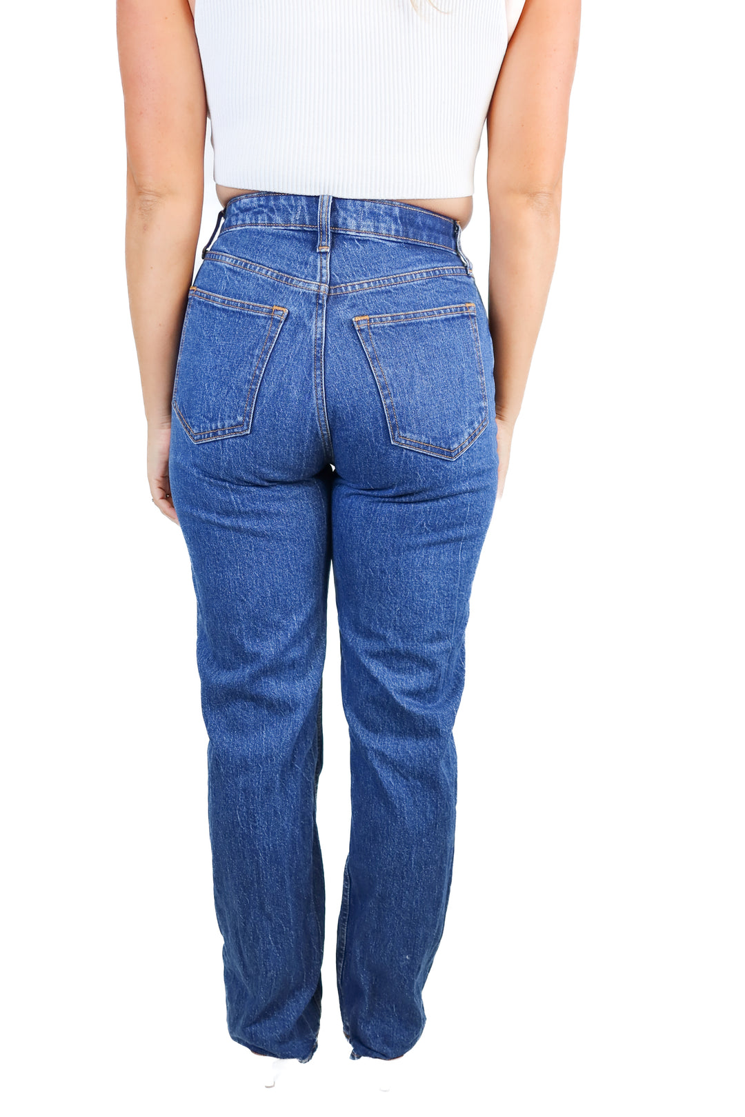 Abercrombie Dark Wash 90s High Rise Relaxed Jean (27/4L)