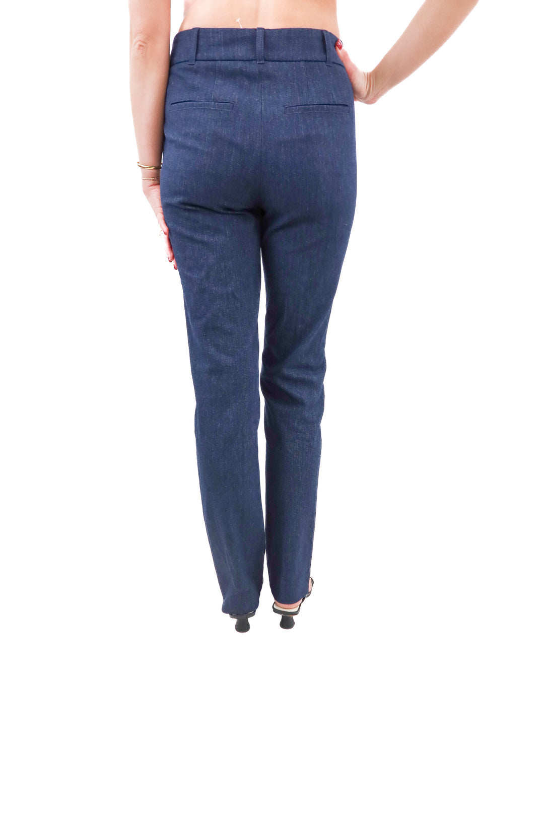 white house black market dark wash barcelona straight leg denim trousers NWT (0L; retail $110)