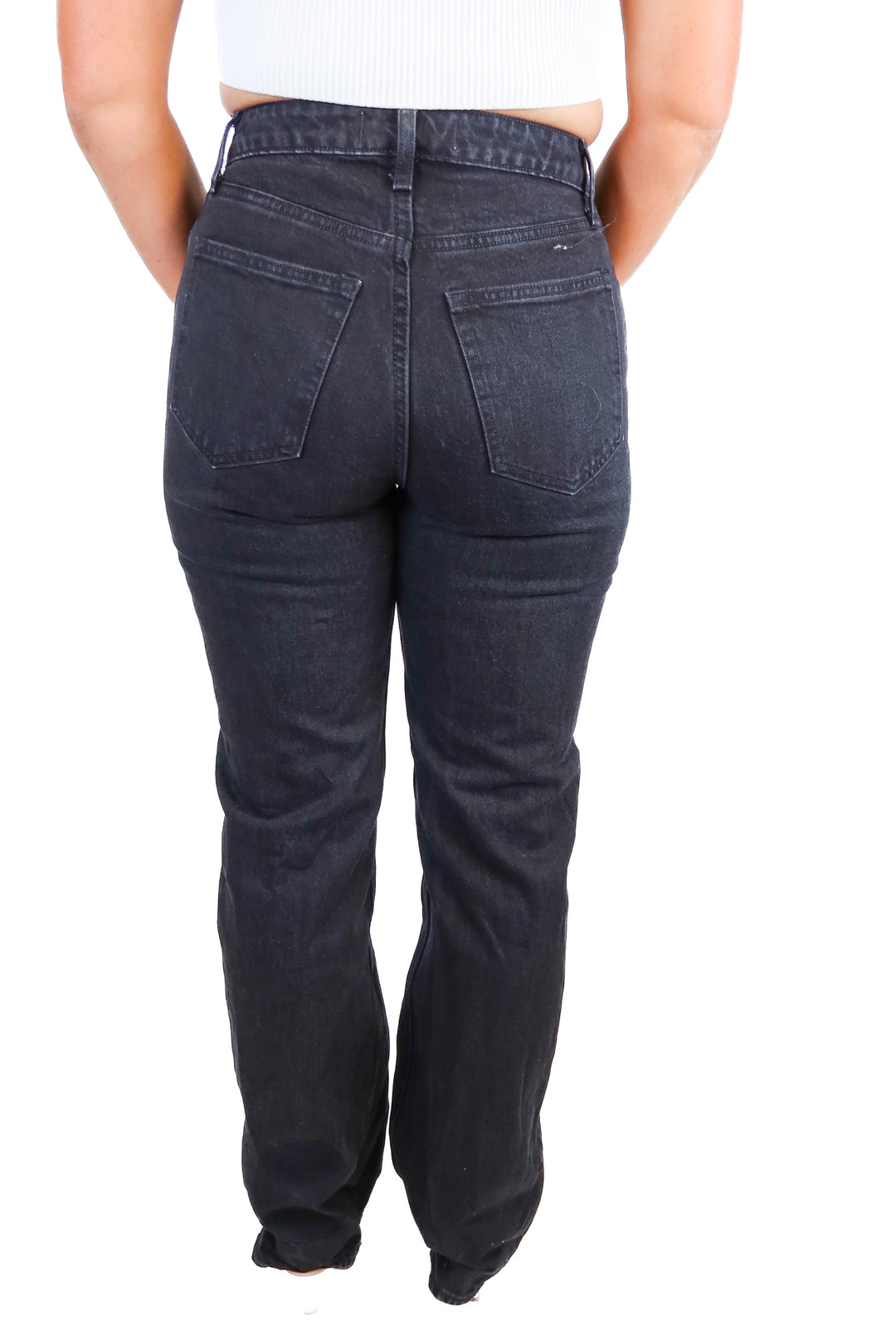 abercrombie black 90's relaxed high rise curve love jeans (27/4L; retail $90)