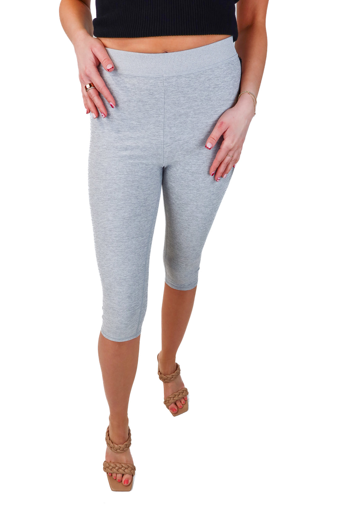 alo grey capris NWT (s; retail $108)