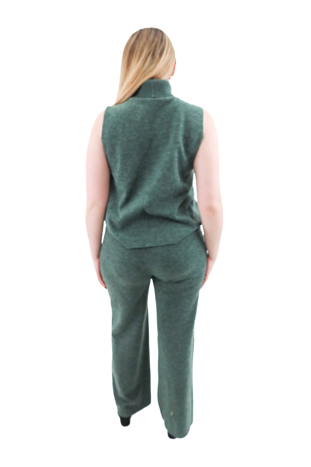 zara green knit top and pants set (l; retail $75)