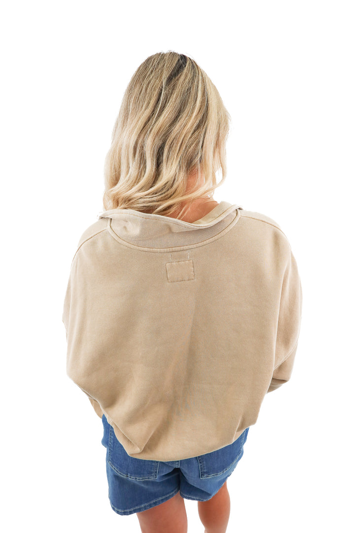 abercrombie & fitch tan 1/4 zip pullover (M)