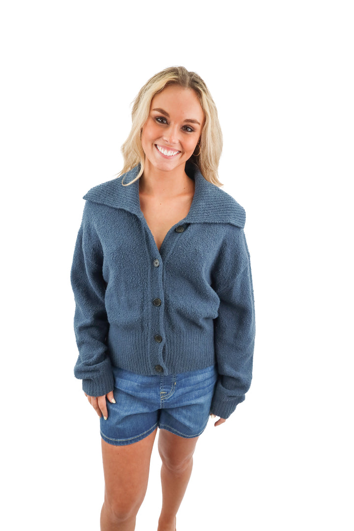 j. crew blue knit cardigan (M)
