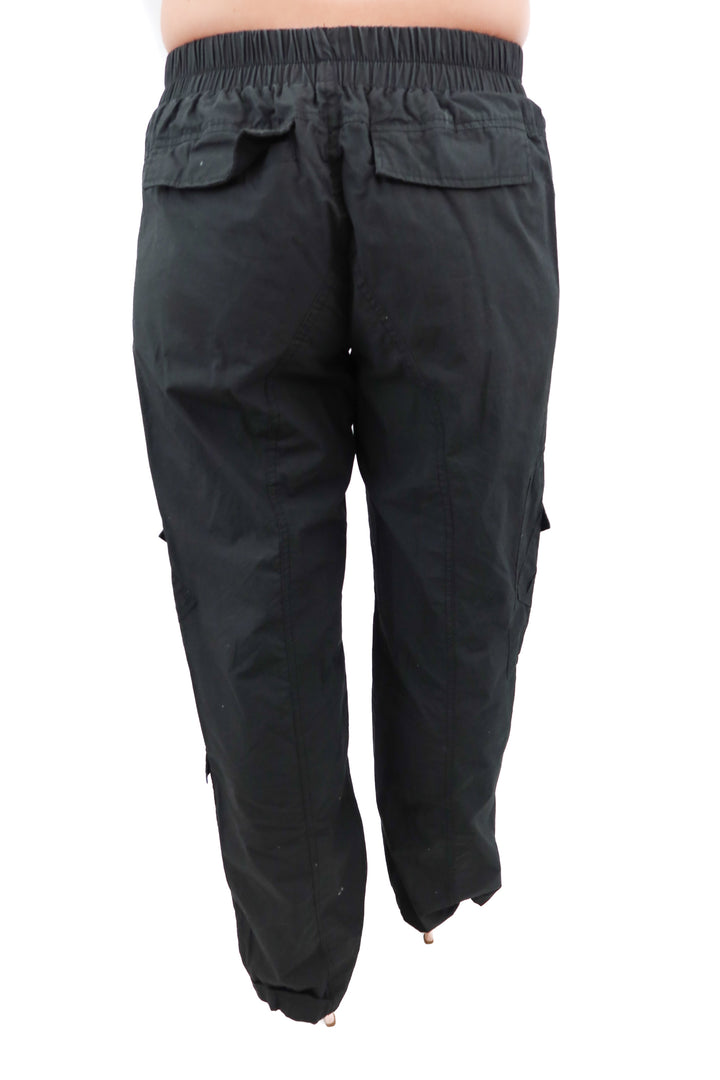 forever 21 black cargo pants (S; retail $34.99)