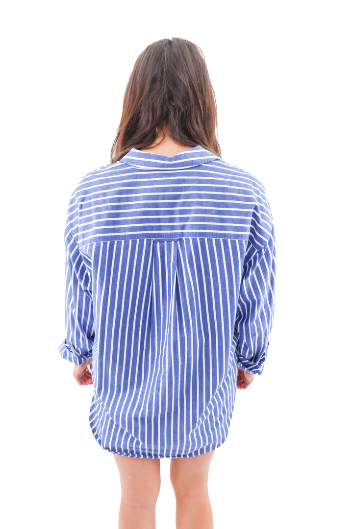 j.crew blue stripe etienne oversized fit button up top (m; retail $114)