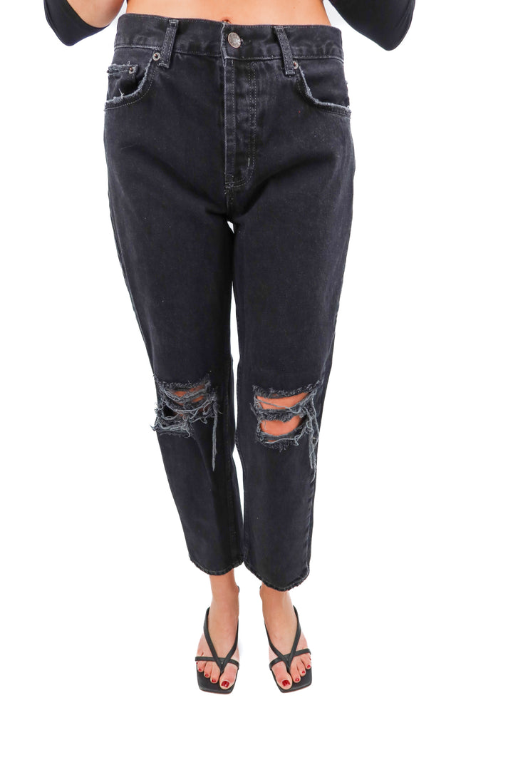 rails black the atwater slouchy straight jeans (26; retail $175)