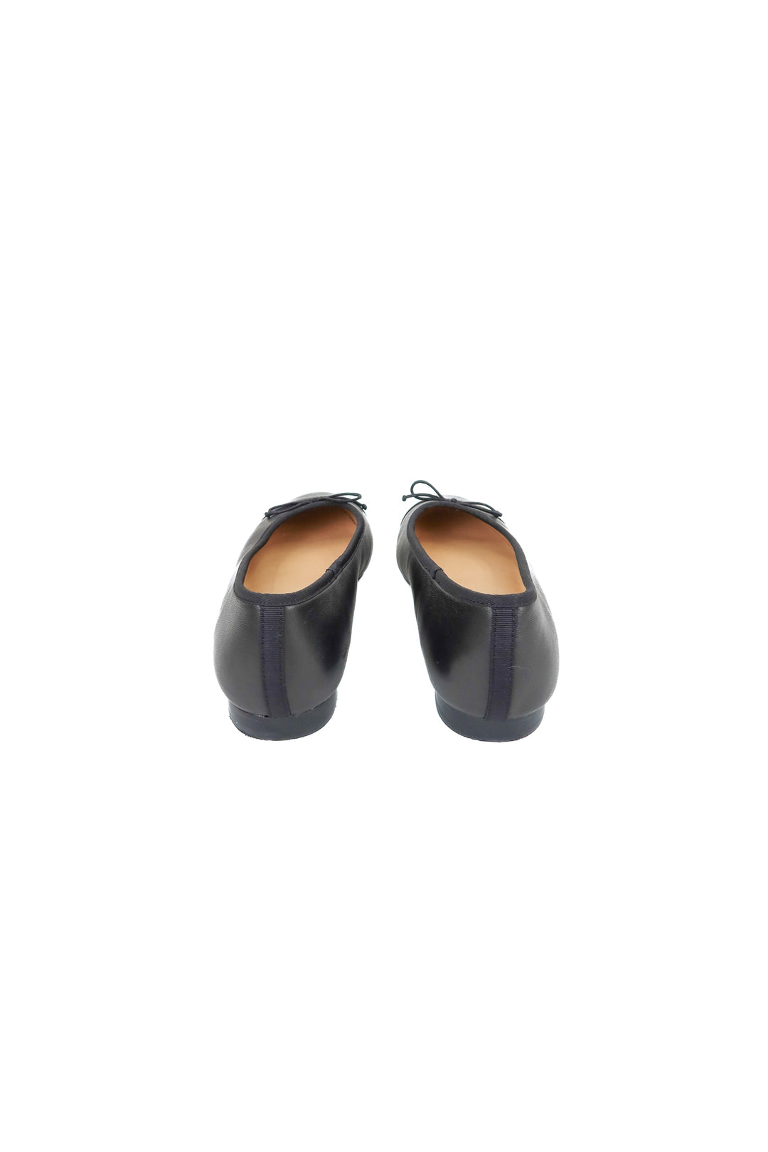 Ann Taylor black leather flats (7.5)