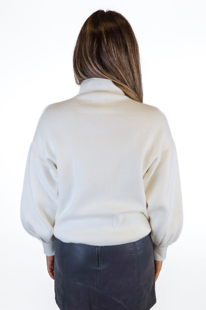 pink lily white turtleneck balloon sleeve sweater (m)