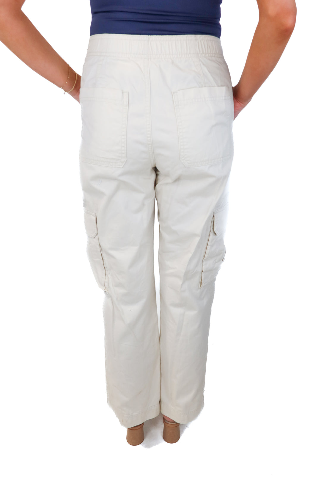 abercrombie & fitch beige cargo pants (26/2r)