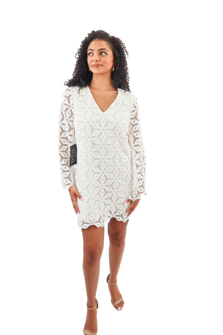 Tuckernuck white eyelet dress NWT (M)